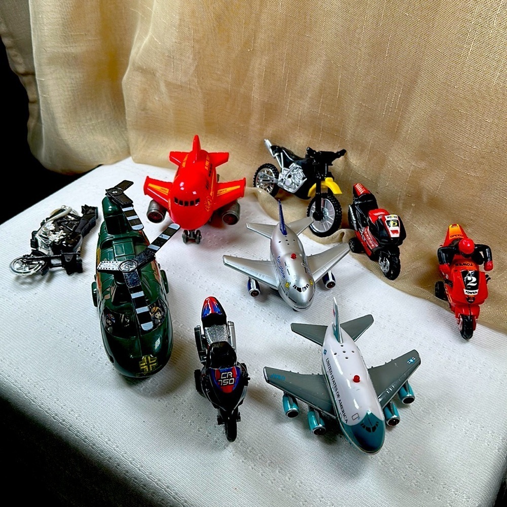 Toy Vehicles Lot
